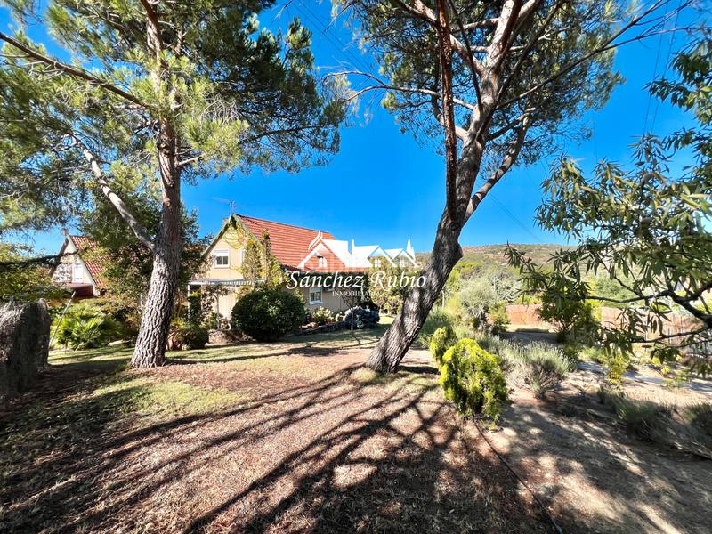 Foto 9f80e81a-74db-46db-8a0d-5a56e77fd0a9. Chalet en El Monte Torrelodones