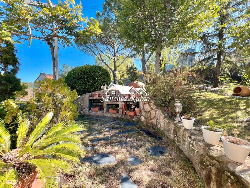 Foto a66428d0-0fc1-47f8-a35b-bab3c984607b. Chalet en El Monte Torrelodones