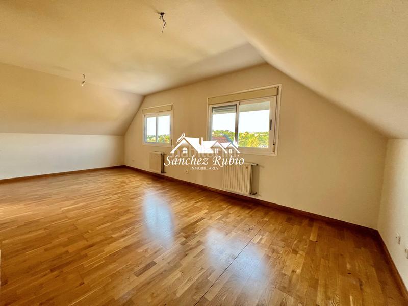 Foto cfc29413-6b27-42da-a07b-e943a2527233. Chalet en El Monte Torrelodones