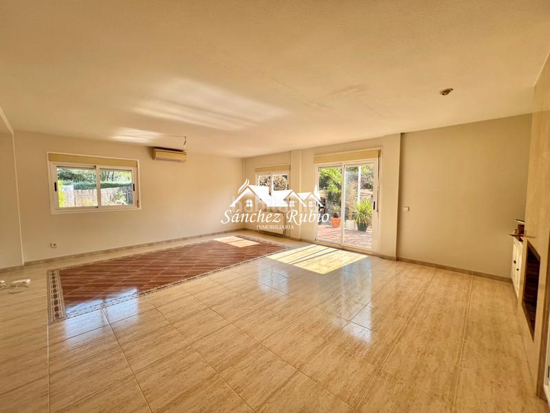 Foto d02d4114-0800-4df6-ad44-8a1568883392. Chalet en El Monte Torrelodones