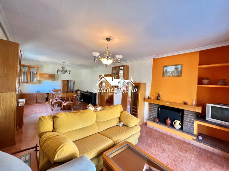 Foto 0750fd35-6b8c-4abe-8f38-61df3090bd33. Chalet in calle san antonio 67 in Parque de la Coruña-Las Suertes Collado Villalba