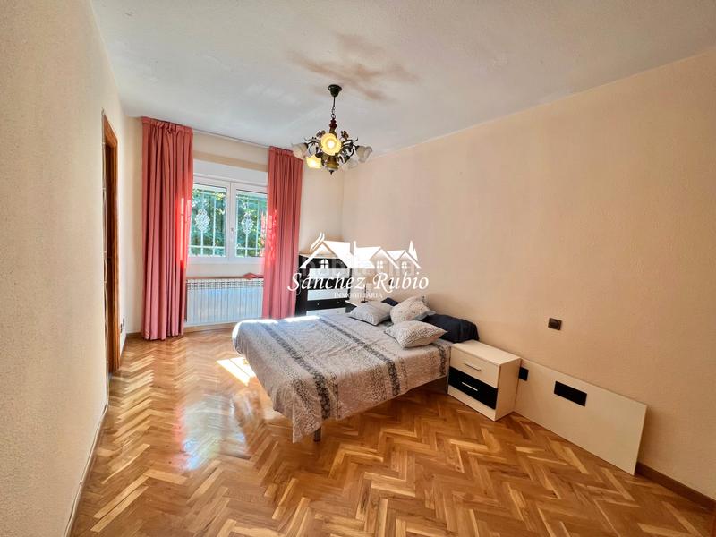 Foto 352cfc4a-81f9-43f0-8c93-4202786c7129. Chalet in calle san antonio 67 in Parque de la Coruña-Las Suertes Collado Villalba