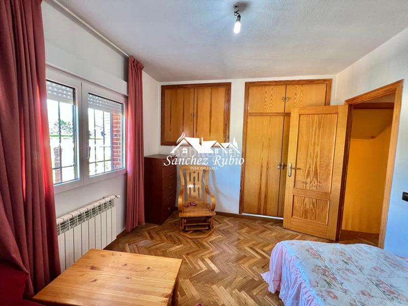 Foto 613decb5-9a87-4536-a4f4-62aacee8b1e4. Chalet in calle san antonio 67 in Parque de la Coruña-Las Suertes Collado Villalba