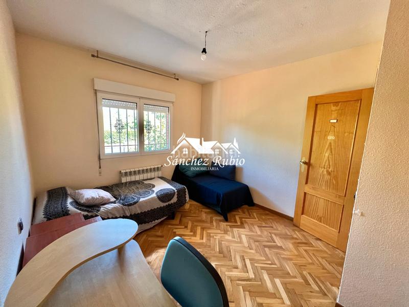 Foto 6ee28617-83b0-40bf-9861-28a3191e51fb. Chalet in calle san antonio 67 in Parque de la Coruña-Las Suertes Collado Villalba