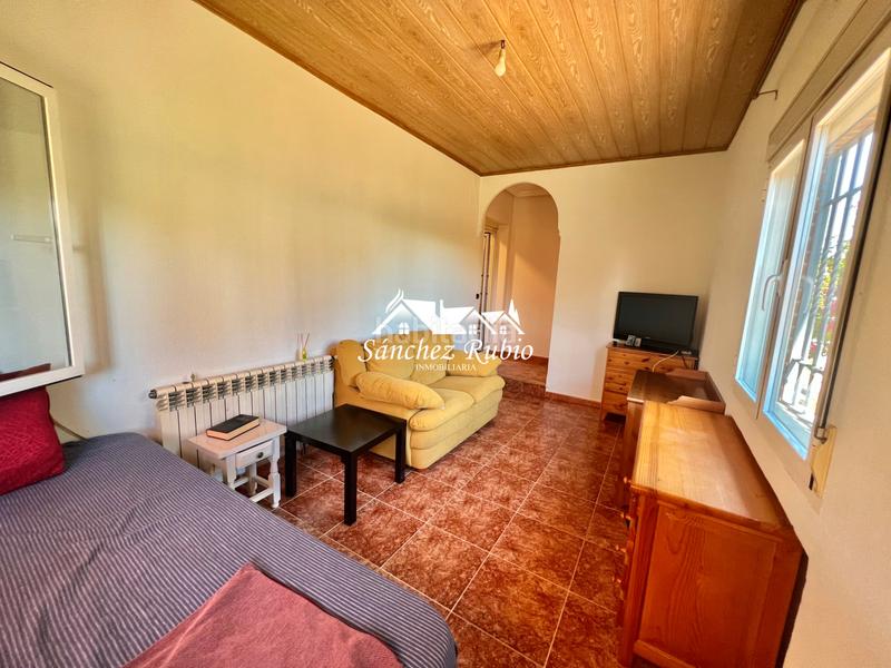 Foto 97cbce2f-0a9b-476c-8852-32726fe4e3a2. Chalet in calle san antonio 67 in Parque de la Coruña-Las Suertes Collado Villalba