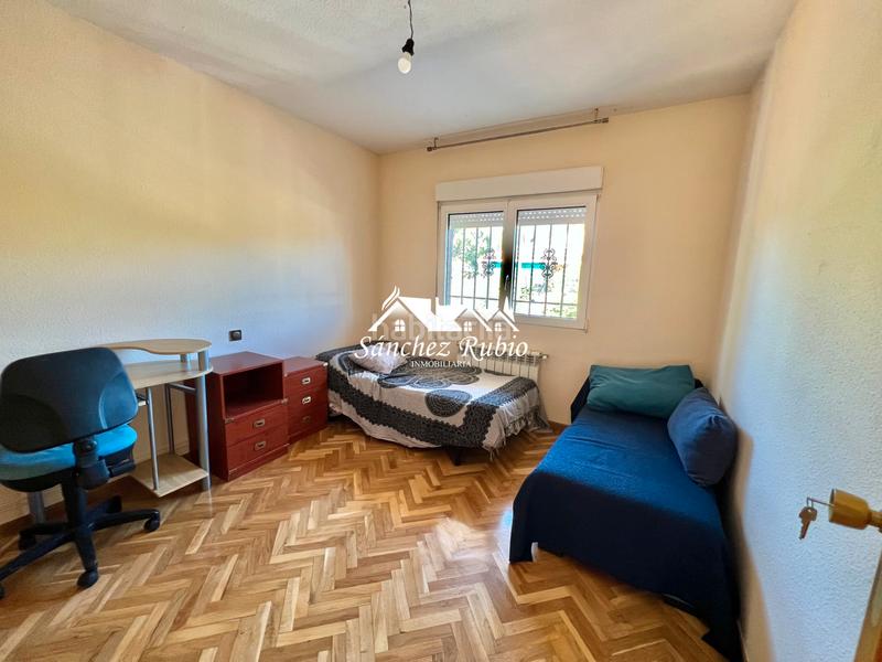 Foto b922c5f7-c163-4d7c-91d9-2bc618539747. Chalet in calle san antonio 67 in Parque de la Coruña-Las Suertes Collado Villalba