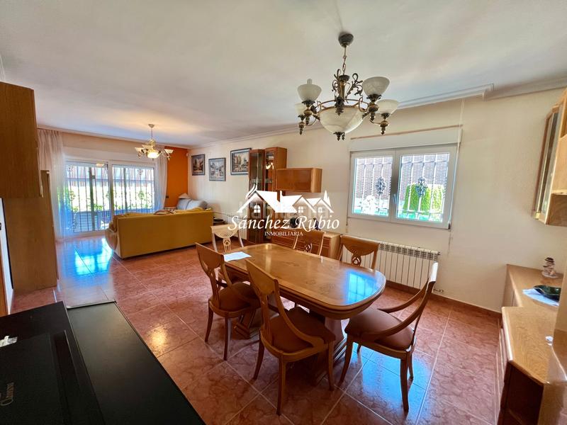 Foto d4b7c521-e87c-44e1-b138-9beec02e1e84. Chalet in calle san antonio 67 in Parque de la Coruña-Las Suertes Collado Villalba