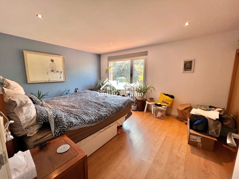 Foto 0f3d8dcd-3b99-45dc-8c83-706d18dea85d. Casa aparellada a calle zarrazin 7 a Hoyo de Manzanares