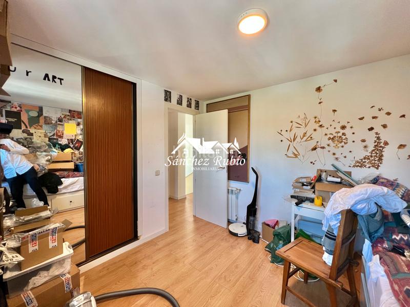 Foto 23fa5188-d5ab-46bb-9a82-352ec42c7102. Casa aparellada a calle zarrazin 7 a Hoyo de Manzanares