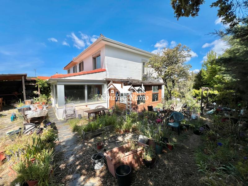 Foto 8549cbed-5eb2-4670-b93e-05d54d0ac63d. Casa aparellada a calle zarrazin 7 a Hoyo de Manzanares