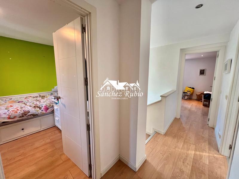 Foto 9744763f-281f-4bcc-b422-9e3b98917e65. Casa aparellada a calle zarrazin 7 a Hoyo de Manzanares