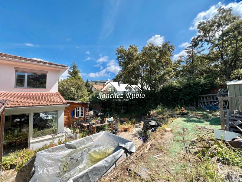 Foto a46eda16-6241-4725-bb47-4c1f1cc4749f. Casa aparellada a calle zarrazin 7 a Hoyo de Manzanares