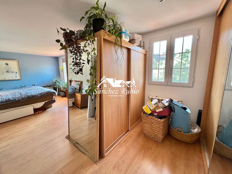 Foto de0b3746-d22f-4fd4-a58b-01e60972016b. Casa aparellada a calle zarrazin 7 a Hoyo de Manzanares