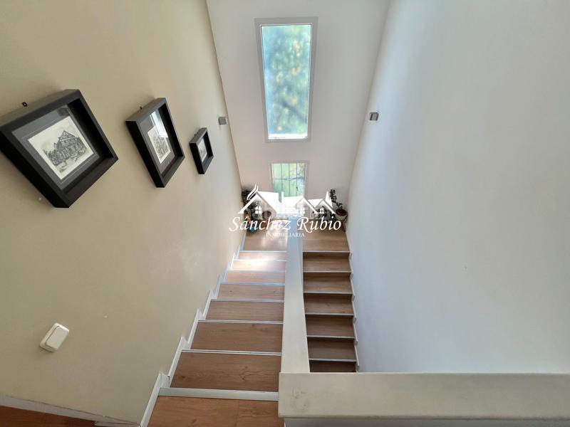 Foto e2933cdf-f884-4edf-ba22-af0b3cc9db56. Casa aparellada a calle zarrazin 7 a Hoyo de Manzanares