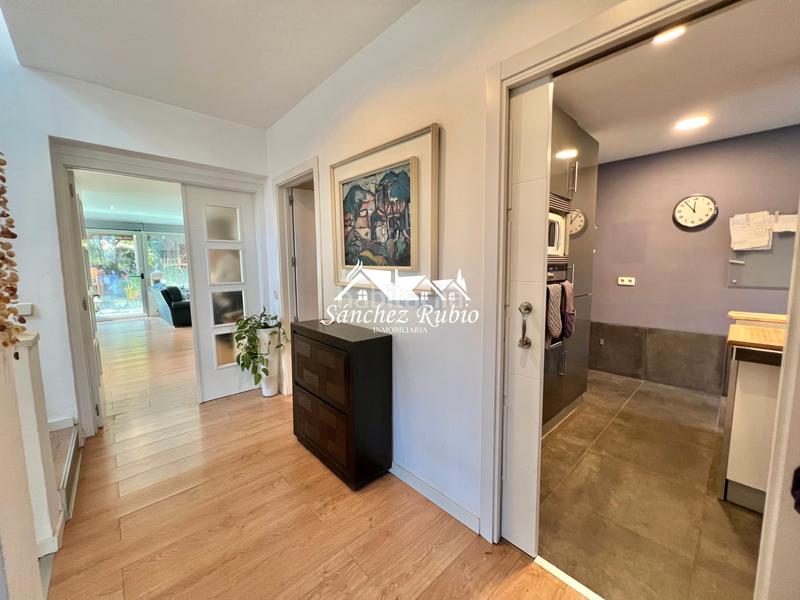 Foto e71d4bef-59c5-4d35-ad4d-7cc63dd74f5f. Casa aparellada a calle zarrazin 7 a Hoyo de Manzanares