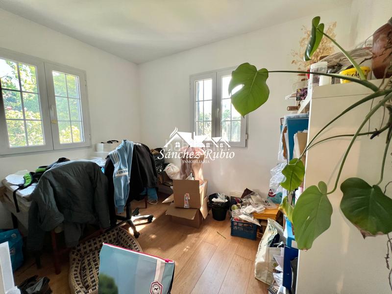 Foto e8047ccd-33f3-4b45-b98d-b37961a55127. Casa aparellada a calle zarrazin 7 a Hoyo de Manzanares