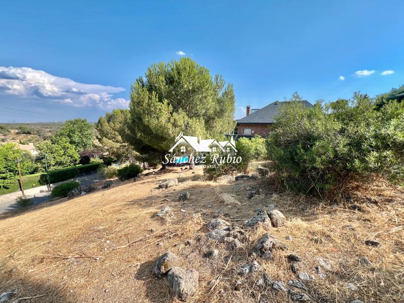 Foto ff003e9c-5a18-453e-9d08-56d65b7dd334. Terreno residenziale in avenida del rodeo 49 in El Monte Torrelodones