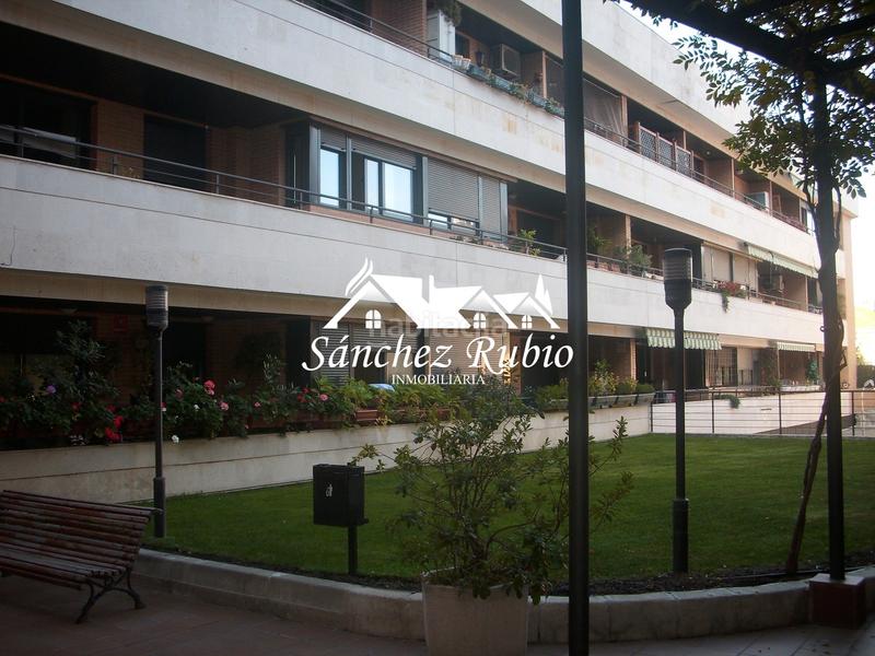 Foto 53da82e0-0ccc-4d55-aa61-0a38459a4665. Location appartement avec chauffage parking piscine dans Torrelodones