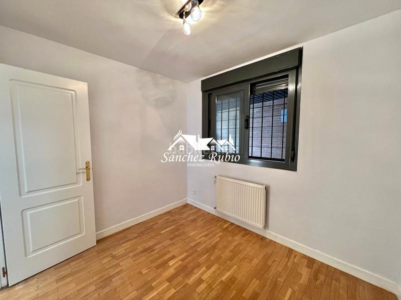 Foto 548bbf29-207d-4493-9969-d83bc9cda6c1. Location appartement avec chauffage parking piscine dans Torrelodones