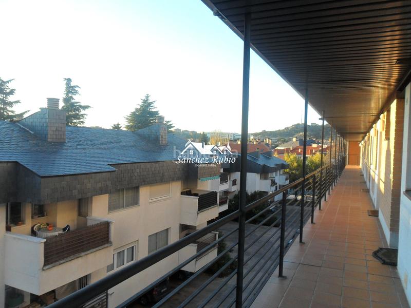Foto 72db55e9-d880-41d0-aaac-0aa376b5875e. Location appartement avec chauffage parking piscine dans Torrelodones