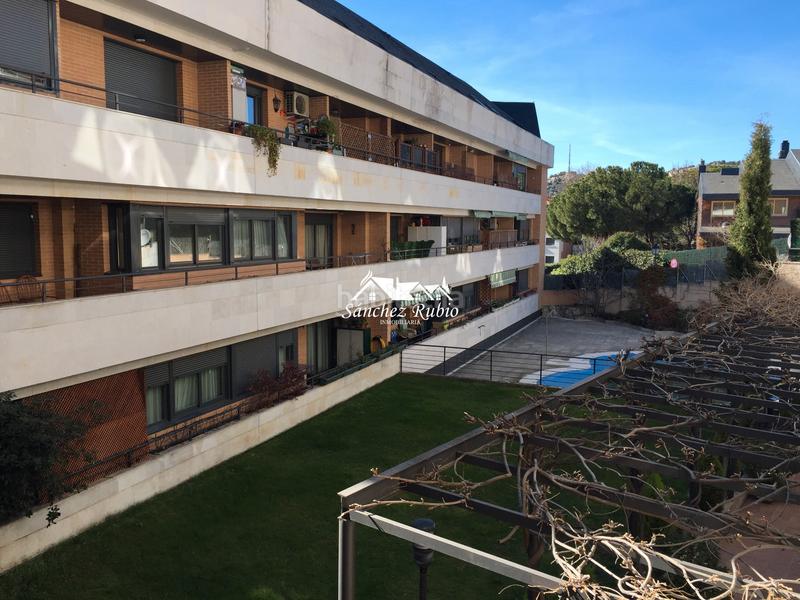 Foto d4405f76-dc71-46dd-8905-47f08b7b07b3. Location appartement avec chauffage parking piscine dans Torrelodones