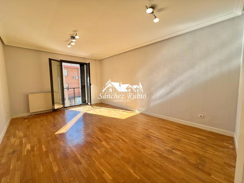 Foto e9c72116-a5b8-49e4-a4fe-382ee29e287c. Location appartement avec chauffage parking piscine dans Torrelodones