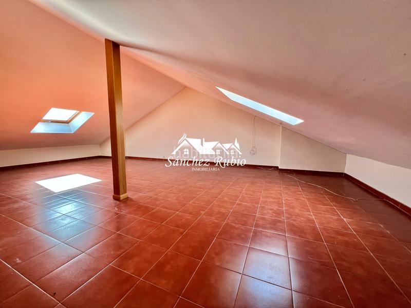 Foto f8f66b51-f032-4e2c-9575-a0de414a8fba. Affitto casa a schiera in calle daniel jiménez 5 in Torrelodones