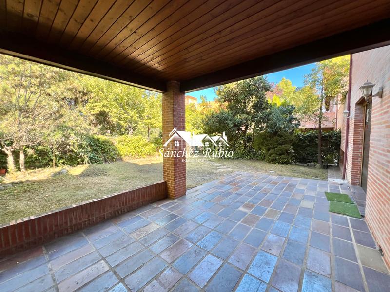 Foto 68de7505-24de-4953-ab70-f8e6562e5923. Alquiler casa adosada en calle daniel jiménez 5 chalet adosado centro en Torrelodones