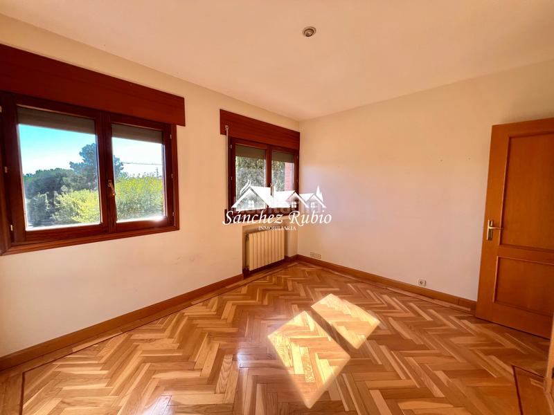 Foto 4e474497-7266-41cf-a7e4-cafe3b2ba014. Lloguer casa adossada a calle daniel jiménez 5 a Torrelodones