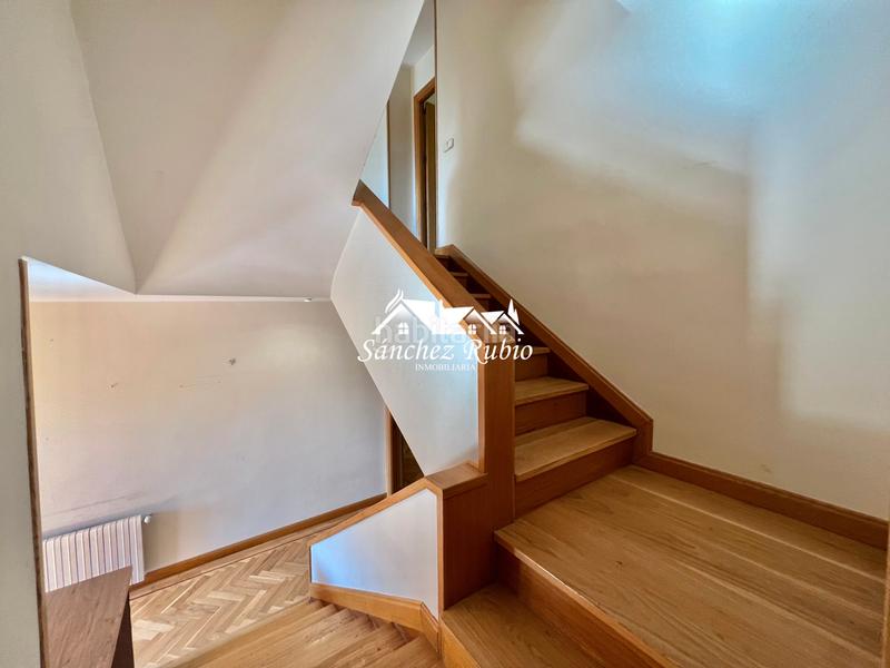 Foto 24fff3bb-ec7f-4dcb-b7dc-35e235c28e92. Location maison jumelée dans calle daniel jiménez 5 dans Torrelodones