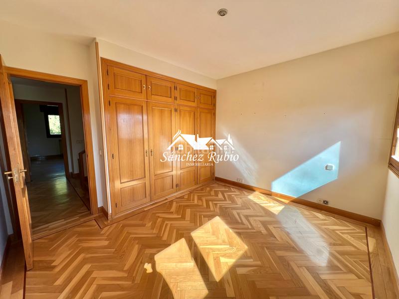 Foto e37b1421-c118-4421-baa5-7f7e5a069c3d. Location maison jumelée dans calle daniel jiménez 5 dans Torrelodones