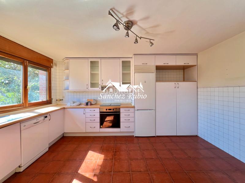 Foto d02a293b-f129-40c6-8f5b-2ecd101264d0. Miete reihenhaus in calle daniel jiménez 5 in Casco Antiguo Torrelodones