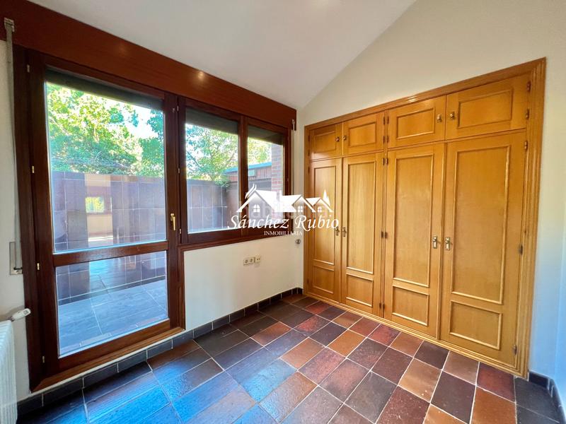 Foto 47cddc6c-c2c7-4ed6-8c65-af4f5887f783. Rent semi detached house in calle daniel jiménez 5 in Torrelodones