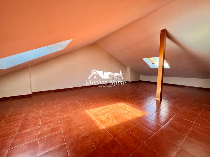 Foto 7ea8a461-e95a-41be-a26c-180de584fb4b. Rent semi detached house in calle daniel jiménez 5 in Torrelodones