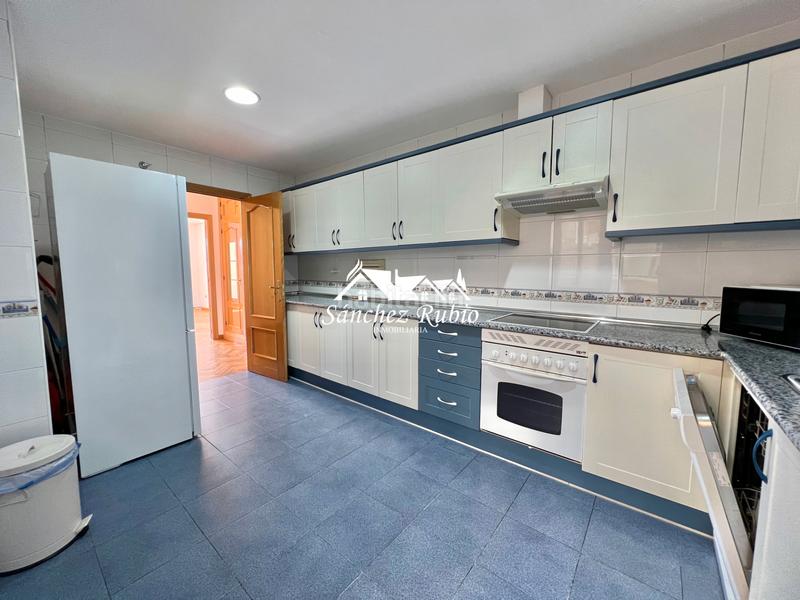 Foto fe4b1558-f7d6-43d3-86aa-14e2ef49392b. Appartamento in calle la pedriza 6 in Casco Antiguo Torrelodones