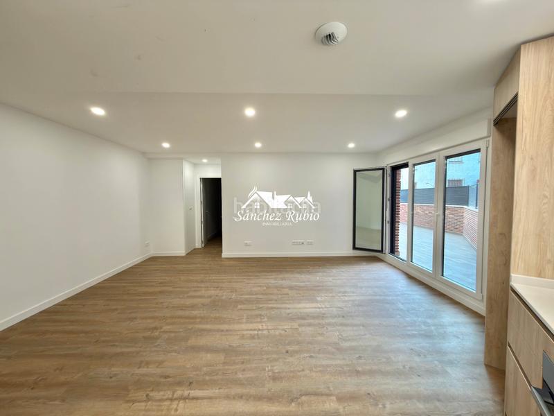 Foto 7b37a377-1e55-4956-856f-6eb9a5d068a9. Lloguer pis a calle de las matas 1 a Casa Amarilla Galapagar