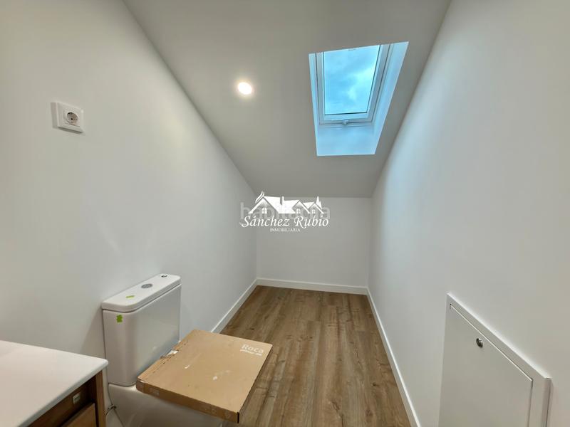 Foto 5e19b2e3-8699-43ca-8174-eb2ec28a1a3a. Alquiler dúplex en calle de las matas 1 duplex de obra nueva centro en Galapagar