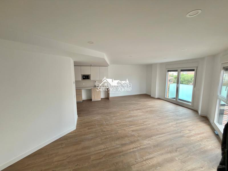 Foto a2e13099-e918-4cdf-808e-f62c19804755. Alquiler dúplex en calle de las matas 1 duplex de obra nueva centro en Galapagar