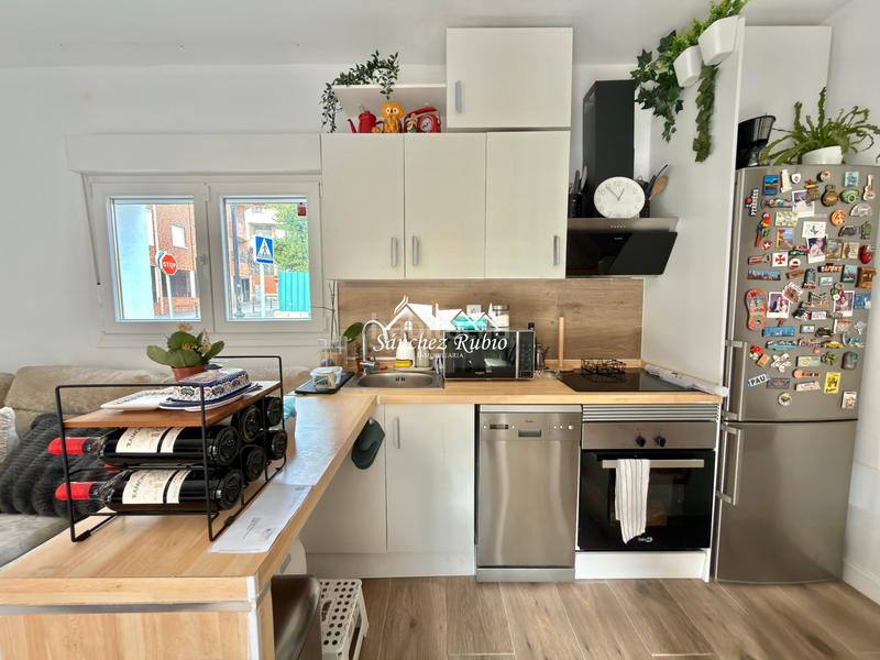 Foto 79998fc4-ea94-4de0-94a8-e5213aad7c9f. Haus in calle principal 20 in Casa Amarilla Galapagar