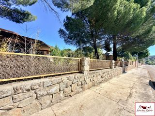 Residential Plot in Carretera del puente nuevo 25. Exclusiva parcela en galapagar