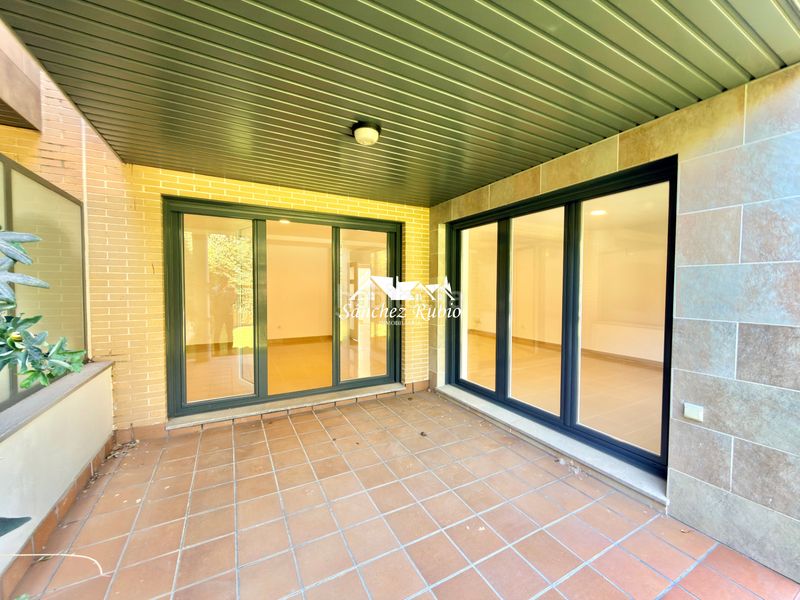 Foto 8ab34173-20e4-40eb-b13d-7e3154dcba8d. Casa adossada a avenida de Torrelodones 1 a Colonia Torrelodones