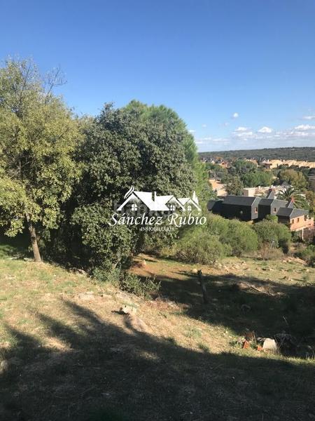 Foto 337caf5e-67c9-4bcc-94eb-96f1d4bfe9f3. Terreno residencial gran parcela en los peñascales en Torrelodones