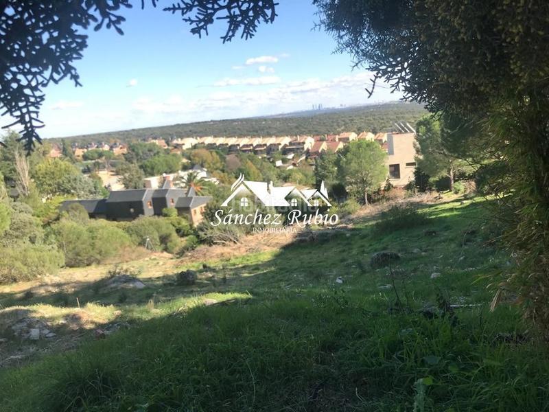 Foto 8cc15e43-ff67-4bbe-b32a-30b50c3ed9b9. Terreno residencial gran parcela en los peñascales en Torrelodones