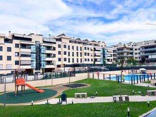 Pis a Hospital. Kasaurbana ofrece en venta piso en zona hospital  valdemoro