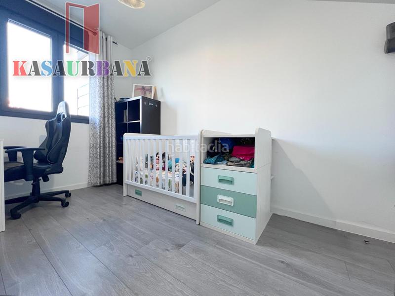 Foto 1880cb7f-2b80-434e-88b5-9f8ea6a769e7. Appartamento con parcheggio piscina in Estación Valdemoro