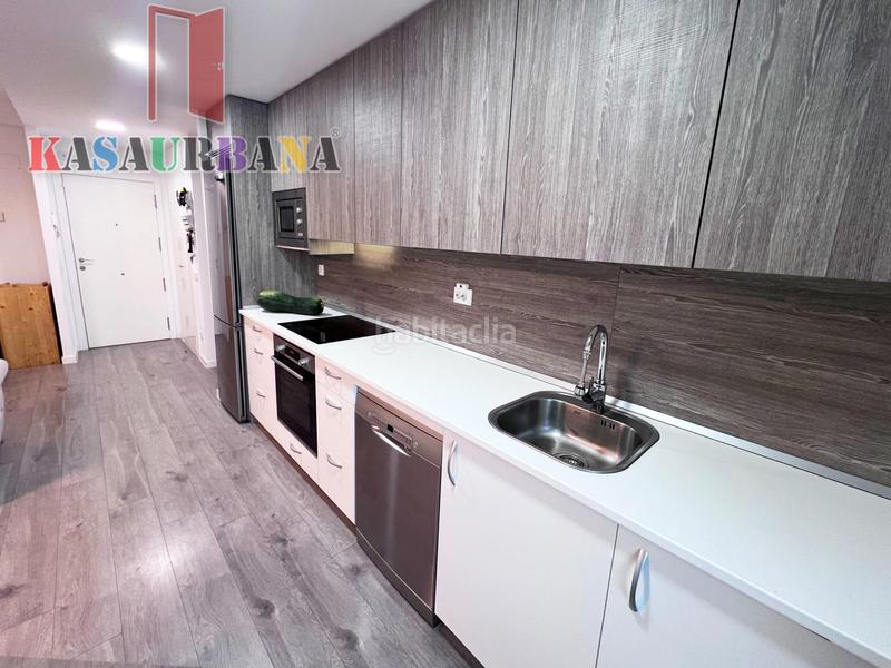 Foto 7ddd6b6a-e805-47a8-92b9-f67852fa7be7. Appartamento con parcheggio piscina in Estación Valdemoro