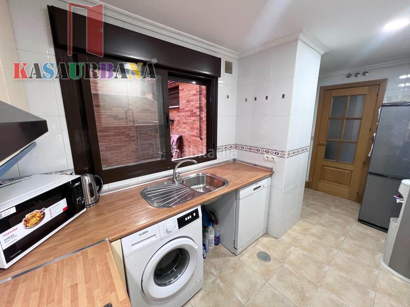 Foto 742cc424-1a39-4fb9-8936-648c9beb9368. Etagenwohnung mit heizung parking pool in El Quiñón Seseña