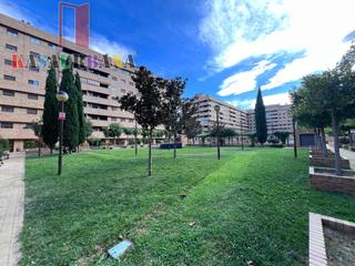 Appartement à El Quiñón. Kasaurbana ofrece en venta piso en zona quiñón  seseña