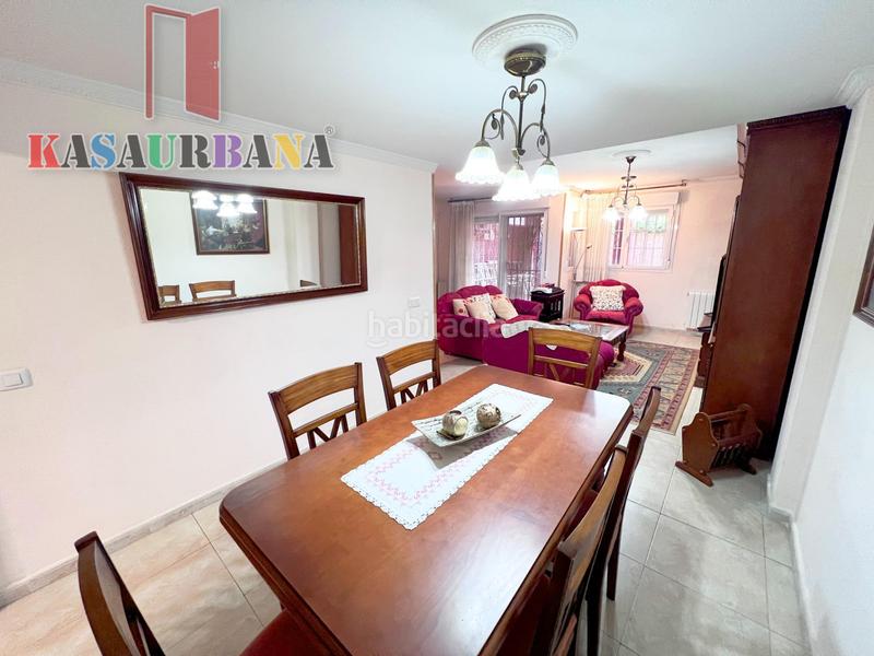 Foto b408a89b-6293-4220-b160-8bec1024d8c0. Semi detached house with heating parking pool in Centro Valdemoro