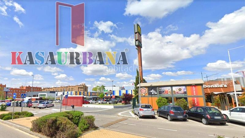 Foto d8592120-2906-49a4-8688-3bf9ecf84c58. Semi detached house with heating parking pool in Centro Valdemoro